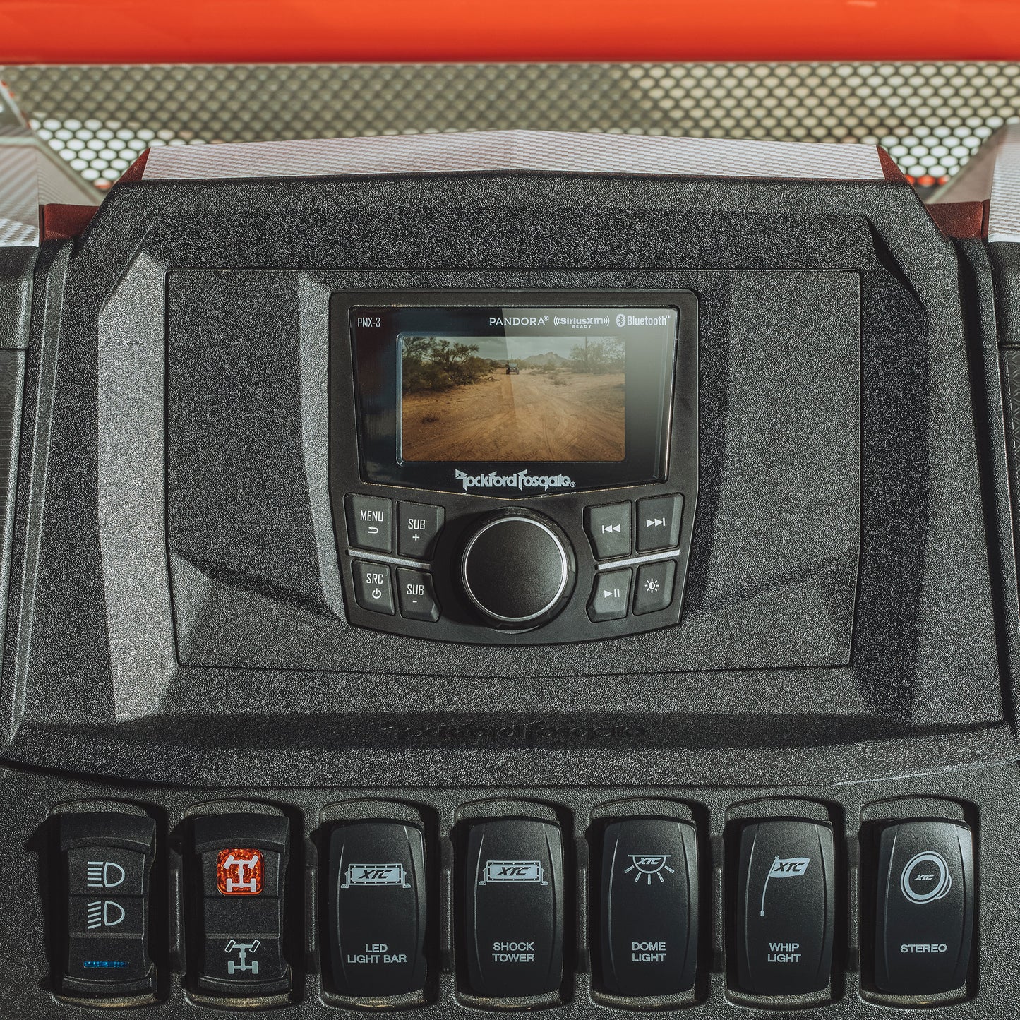 KIT DE MONTAJE Y ARNES PLUG AND PLAY PARA CAMARA PARA MODELOS RZR SELECCIONADOS