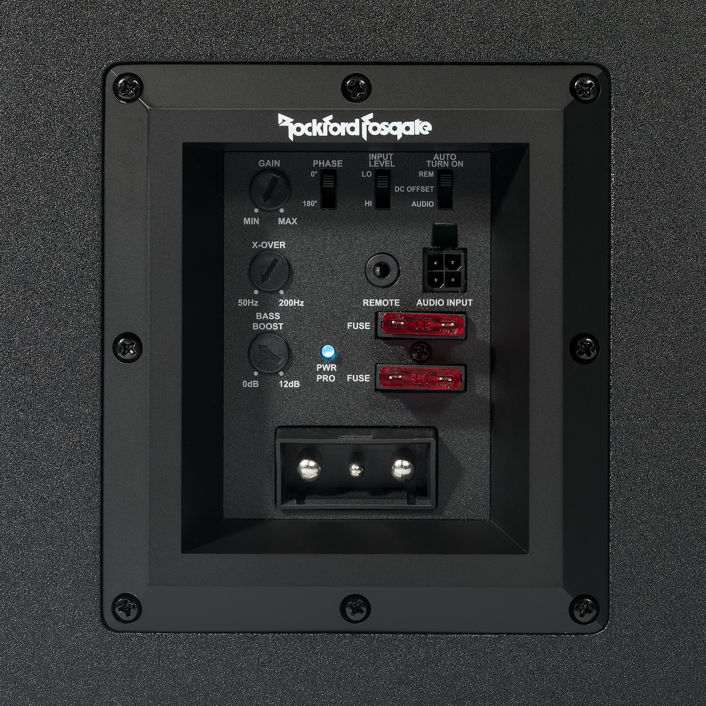 SUBWOOFER AMPLIFICADO PUNCH SINGLE DE 10 Y 300 VATIOS.